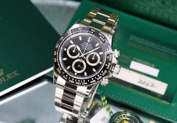 ROLEX DAYTONA BLACK CERAMIC