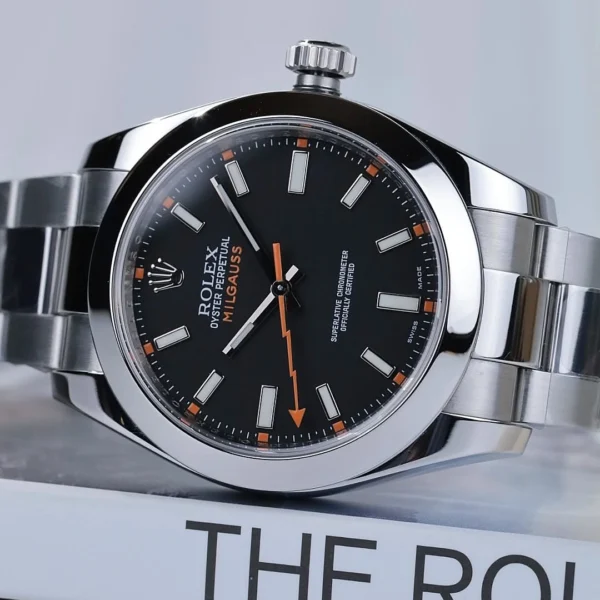 Rolex Milgauss Ref.116400 หน้าปัดดำ Full Set - The Time Bangkok